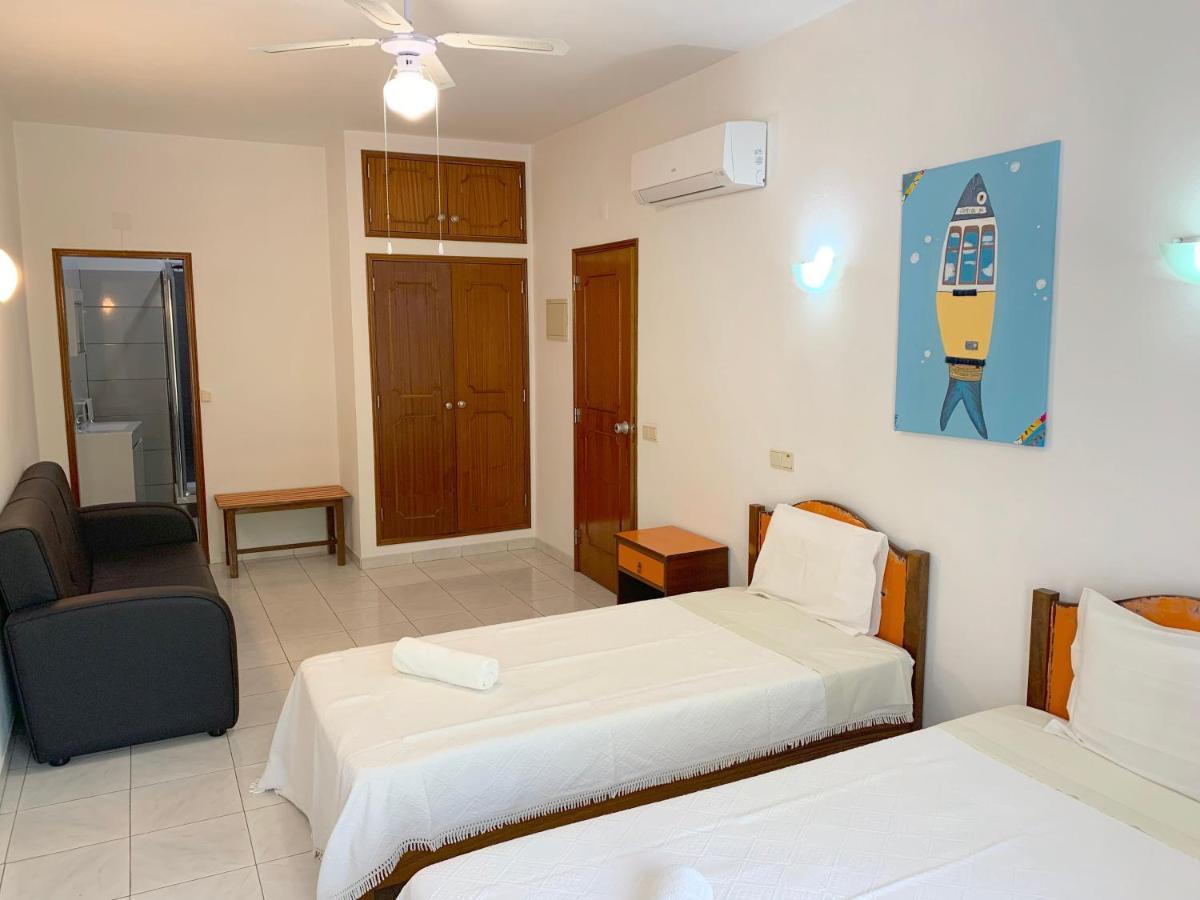 The Central Guesthouse ฟารู ภายนอก รูปภาพ