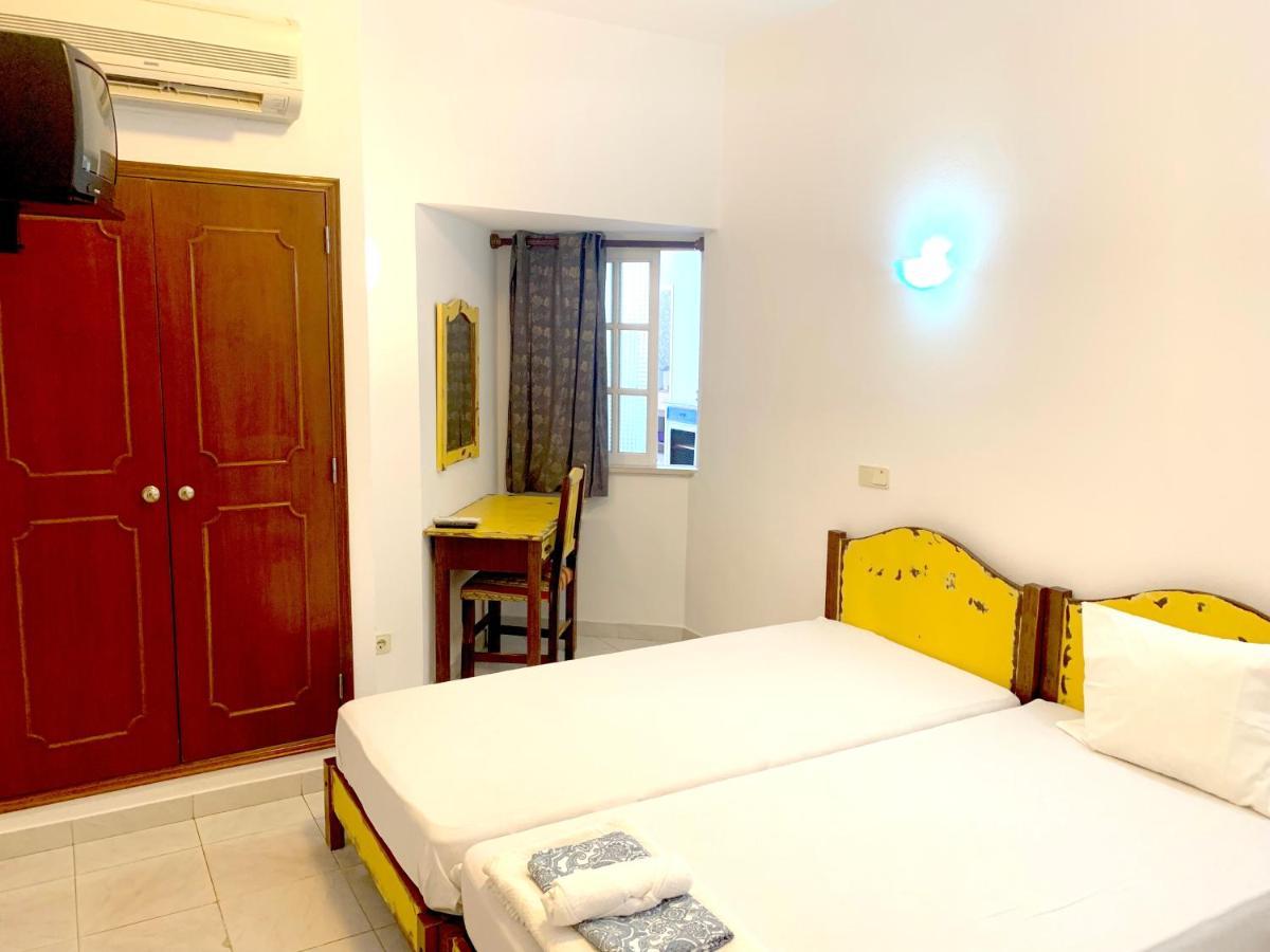The Central Guesthouse ฟารู ภายนอก รูปภาพ