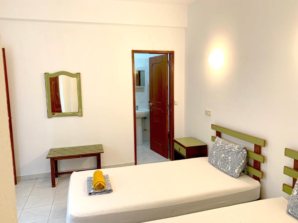 The Central Guesthouse ฟารู ภายนอก รูปภาพ