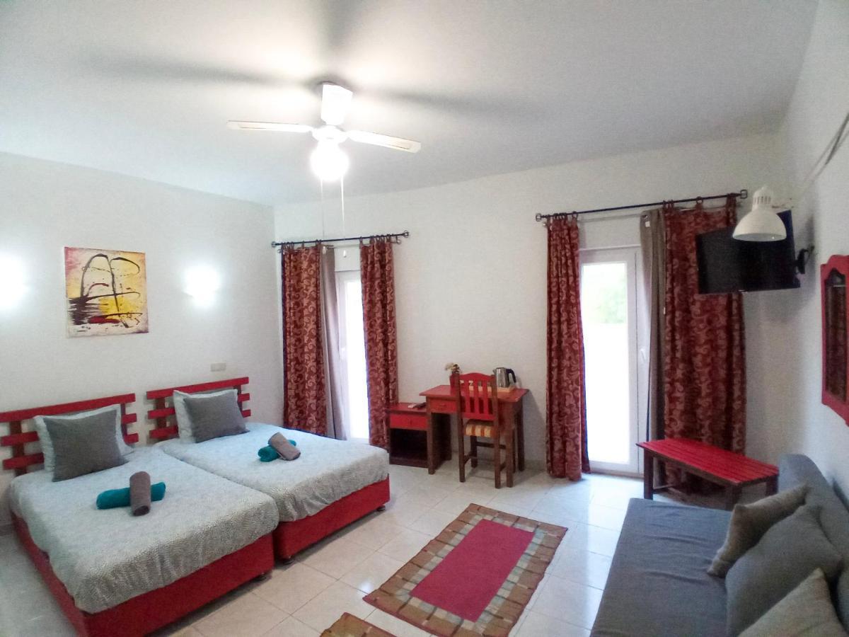 The Central Guesthouse ฟารู ภายนอก รูปภาพ