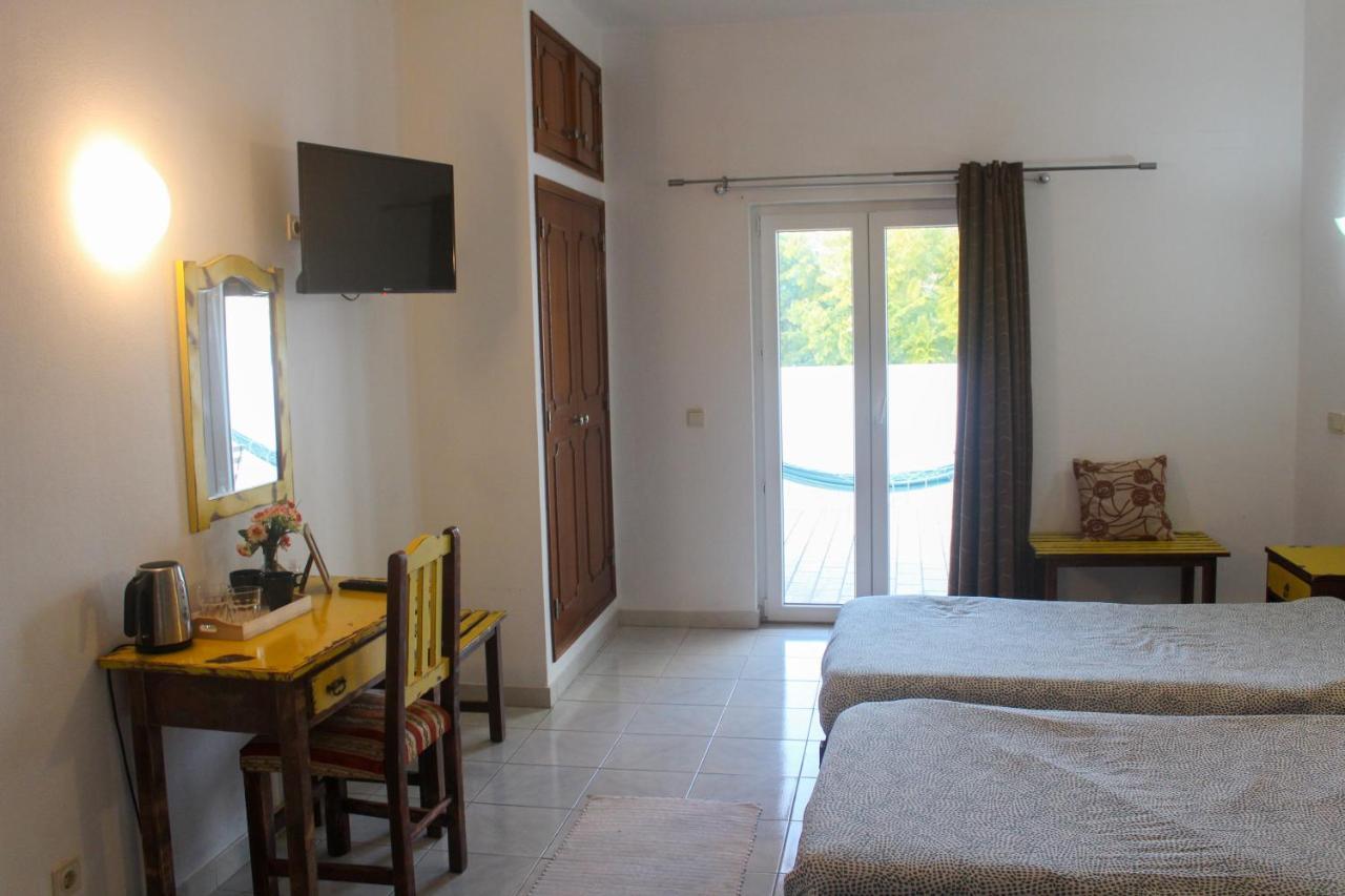 The Central Guesthouse ฟารู ภายนอก รูปภาพ